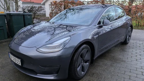 TESLA Model 3 Long Range AWD