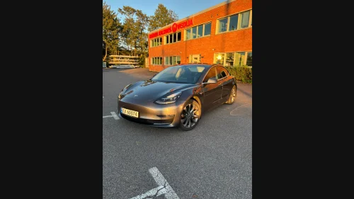 TESLA Model 3 Long Range AWD