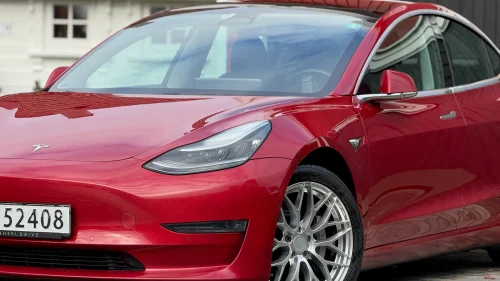 TESLA Model 3 Long Range AWD