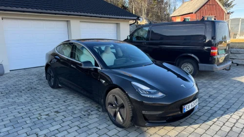 TESLA Model 3 Long Range AWD