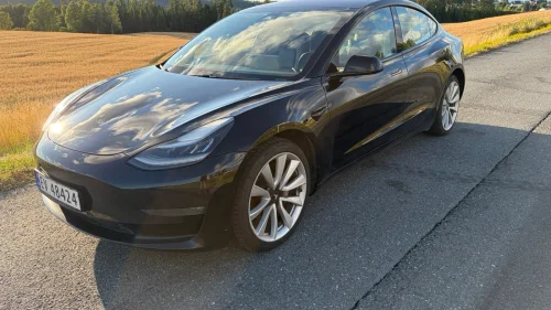 TESLA Model 3 Long Range AWD
