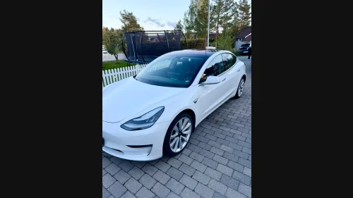 TESLA Model 3 Long Range AWD
