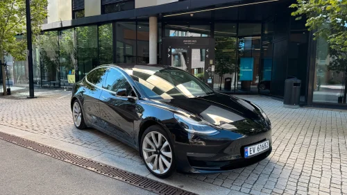 TESLA Model 3 Long Range AWD