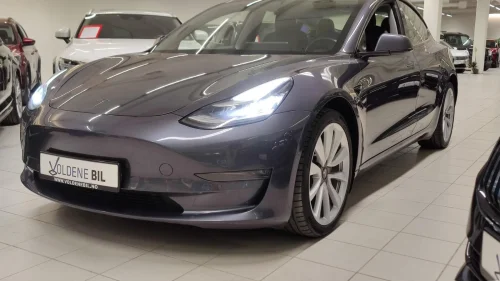 TESLA Model 3 LR - 4X4 - 540KM - Premium Interiør & Lyd - Norsk - DAB