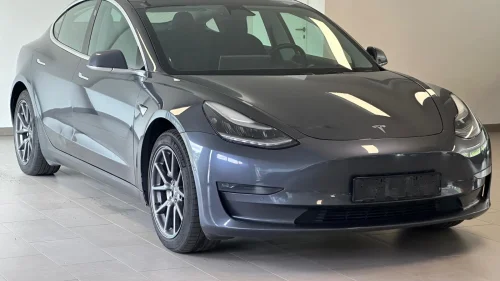 TESLA Model 3 Long Range AWD Autopilot Vinterpakke EU-05.27 2Eiere