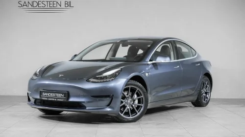 TESLA Model 3 LONG RANGE/FSD-AUTOPILOT/KAMERA/GLASSTAK/SKINN