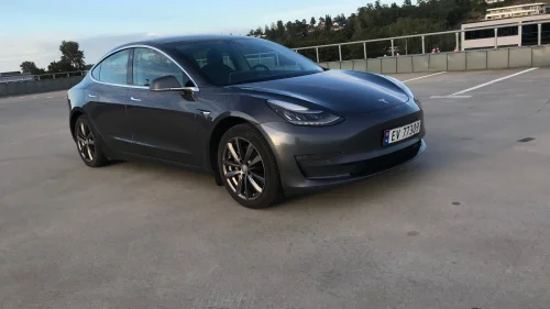 TESLA Model 3 Long Range AWD