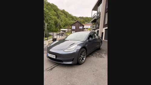 TESLA Model 3 Long Range AWD