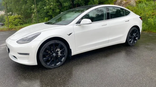 TESLA Model 3 Long Range AWD