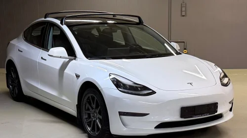 TESLA Model 3 560km(75kWh)LR/Autopilot/Premium Lyd/Pano/MCU2