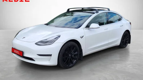 TESLA Model 3 Long Range/AWD/MCU2/Krok/Navi/R.Kam/Pano/AP/Memory