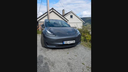 TESLA Model 3 Long Range AWD