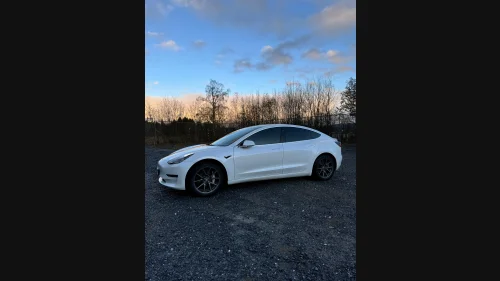 TESLA Model 3 Long Range