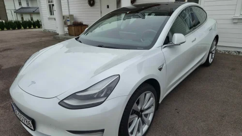 TESLA Model 3 Long Range AWD