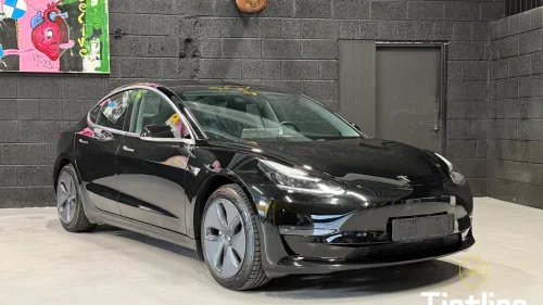 TESLA Model 3 LONG RANGE AWD 498HK l 560KM l AP l SKINN l PANO
