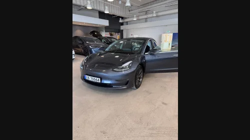 TESLA Model 3 Long Range AWD/Enhanced autopilot/hengerfeste