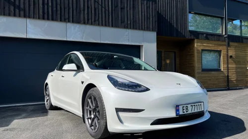 TESLA Model 3 LR/4x4/Autopilot/krok/1-eier/Premium/Nybilgaranti