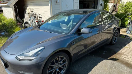 TESLA Model 3 Long Range AWD