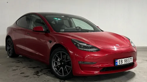 TESLA Model 3 LR/AWD/Varmepumpe/Premium/Nybilgaranti/Nye Bremser