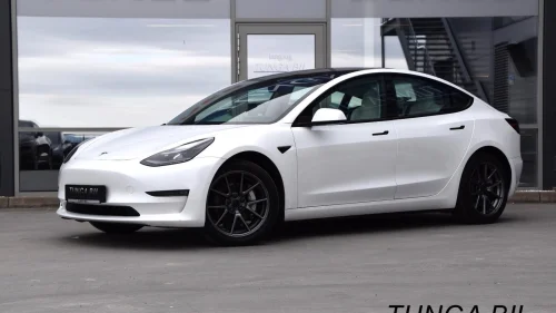 TESLA Model 3 Long Range Dual Motor AWD, H.feste | kr 2.990,- pr.mnd!