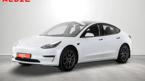 TESLA Model 3 580Km/LR/AWD/Pano/Skinn/Navi/MCU2/R.kam/S+V Dekk