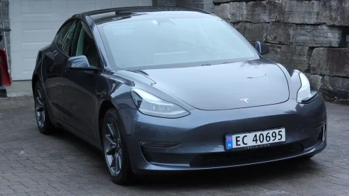 TESLA Model 3 Long Range AWD