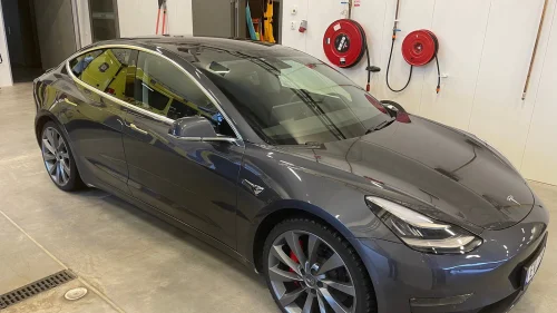 TESLA Model 3 MODEL 3 Performance