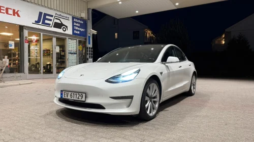 TESLA Model 3 LONG RANGE AWD*UTSTYRBOMBE*FSD*360 KAMERA*GARANTI++