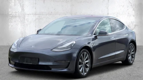 TESLA Model 3 AWD Longrange 560km Autopilot HW3 Premium Euok 06/2028