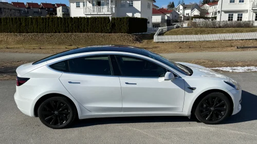 TESLA Model 3 Long Range AWD