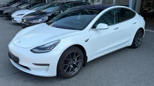 TESLA Model 3 MODEL 3 - LONG RANGE - 4WD - HENGERFESTE