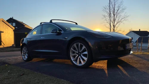 TESLA Model 3 Long Range AWD