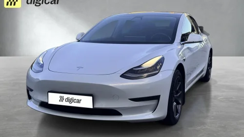 TESLA Model 3 Long Range / AWD / Autopilot / Hengerfeste / Navi / ++
