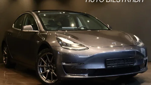 TESLA Model 3 Long Range,AWD,AP,HFeste,Panorama,360Kamera