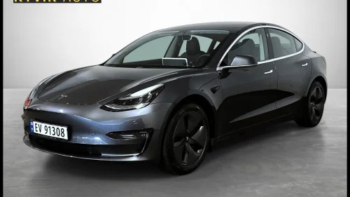 TESLA Model 3 Long Range 476HK AWD/Hengerfeste/PANO/Autopilot
