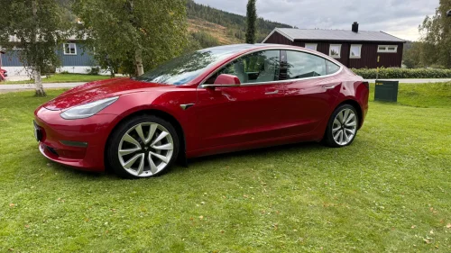 TESLA Model 3 Long Range AWD