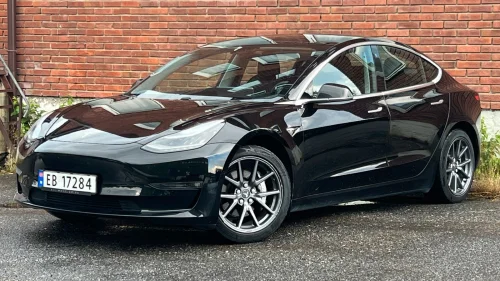 TESLA Model 3 LONG RANGE,AWD,SKINN,AUTOPILOT,VARMEPUMPE++
