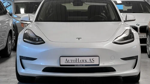 TESLA Model 3 LongRange Premium/AP/360Kamera/Skinn/Pano/HiFi/H.feste