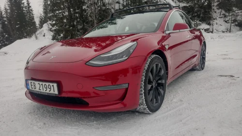 TESLA Model 3 Long Range AWD//En eier//EU feb 28//kun 46 740 km//krok