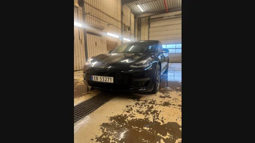 TESLA Model 3 Long Range AWD