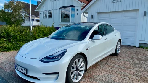TESLA Model 3 Long Range AWD