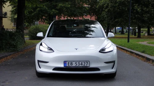 TESLA Model 3 Long Range AWD