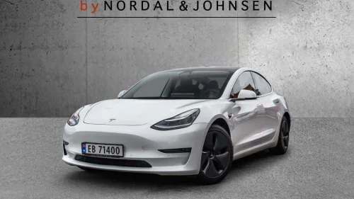 TESLA Model 3 Long Range SKINN LAV KM PREMIUM