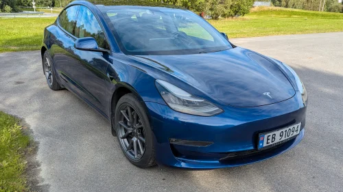 TESLA Model 3 Long Range AWD