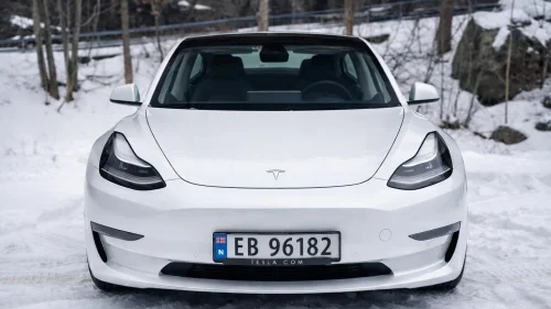 TESLA Model 3 Long Range AWD