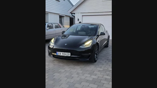 TESLA Model 3 Long Range AWD
