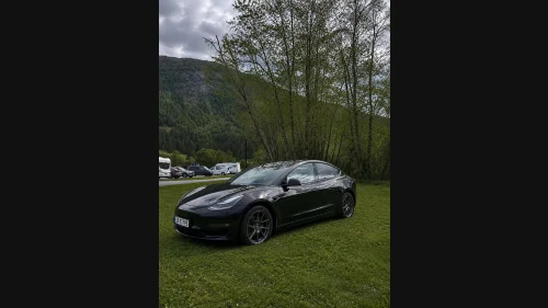 TESLA Model 3 Long Range AWD