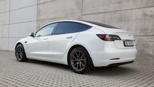 TESLA Model 3 Long Range AWD, Facelift, 1 eier, Proff polering utført