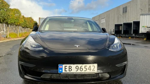 TESLA Model 3 Long Range AWD