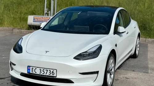TESLA Model 3 Long Range AWD